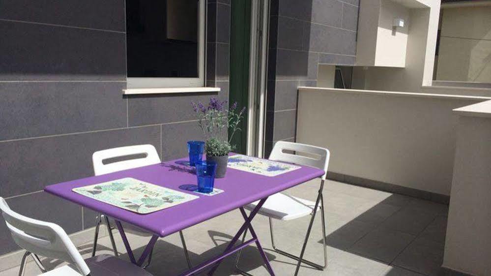 Residenza Domo Apartamento Porto SantʼElpidio Exterior foto