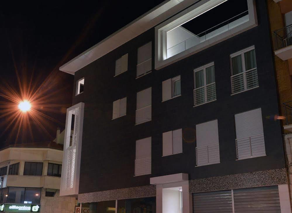 Residenza Domo Apartamento Porto SantʼElpidio Exterior foto
