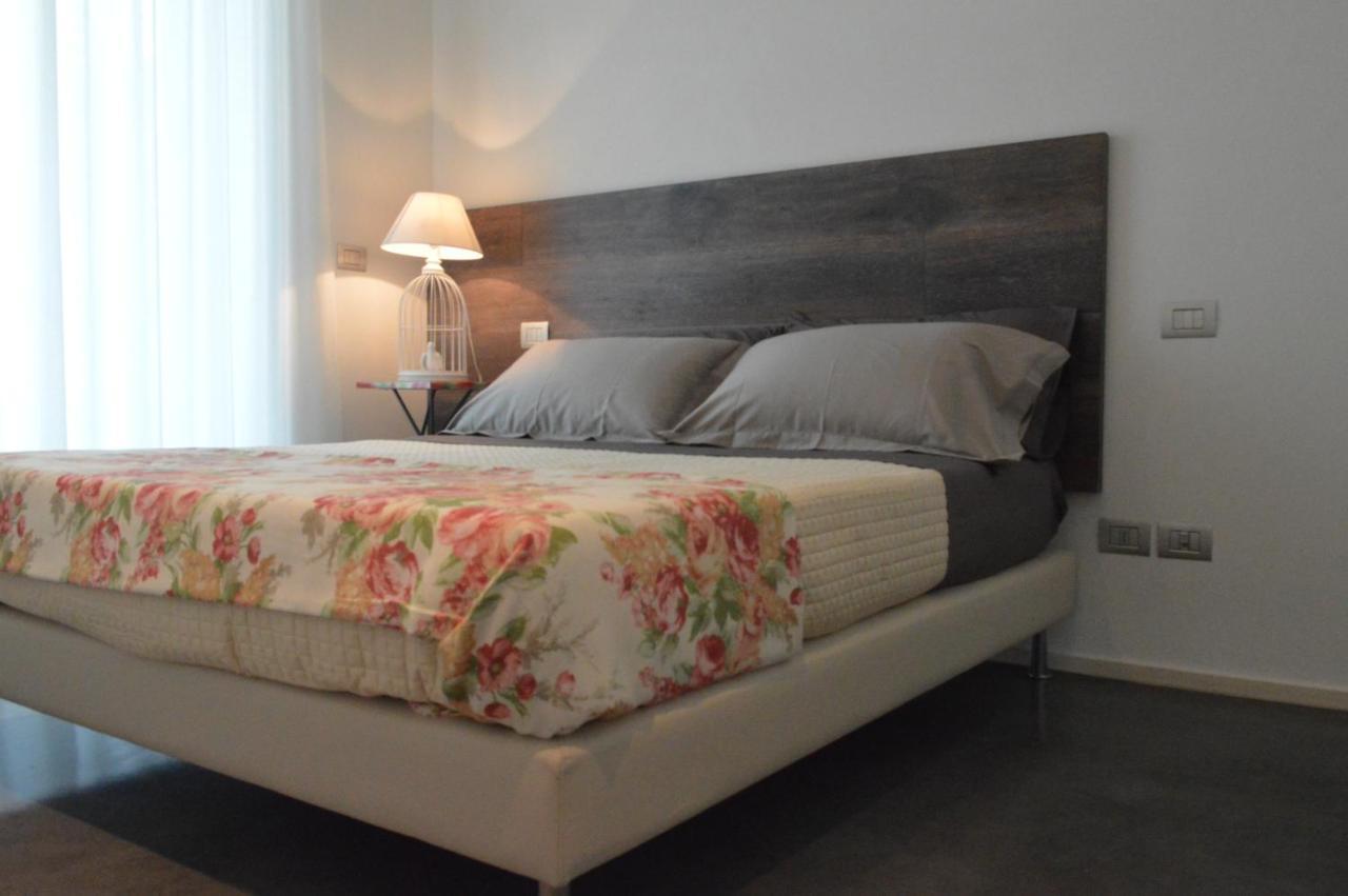 Residenza Domo Apartamento Porto SantʼElpidio Quarto foto